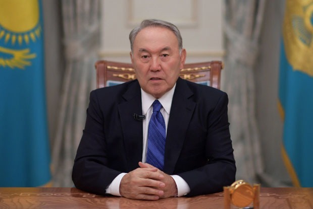 Как отреагировали казахстанцы на отставку Назарбаева

