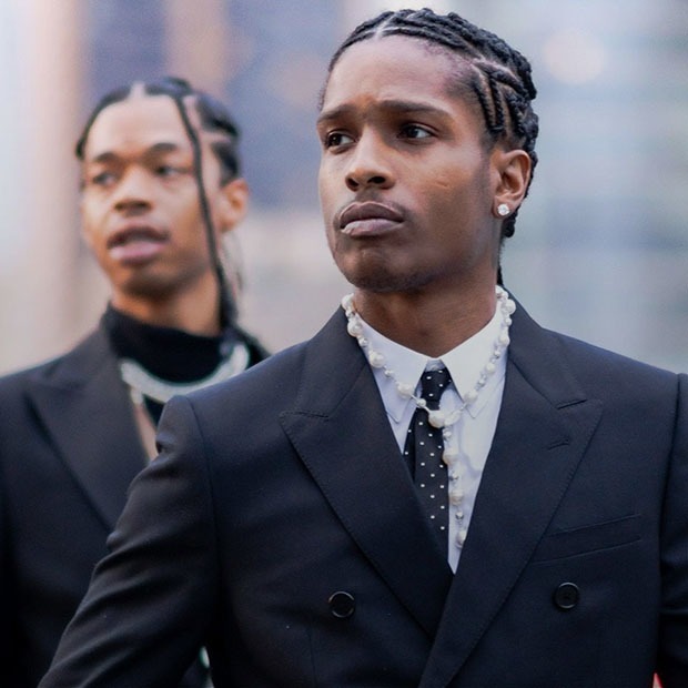 Я создаю ювелирные украшения для Galt&Bro. Их носят A$AR Rocky, GIVĒON и Kerby Jean-Raymond — Личный опыт на Village Казахстан
