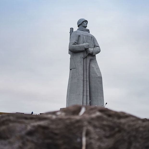 Найти архивные фото и почитать блокадные дневники: Как провести выходные перед 9 мая — Выходные дома на The Village Казахстан