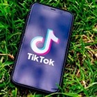 Видео с несовершеннолетними из ТикТока выкладывают на Pornhub