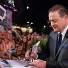 Брендан Фрейзер не смог сдержать слез во время оваций публики на Венецианском кинофестивале