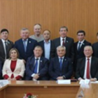 В Семее депутаты задержали дыхание, чтобы сделать фото без масок. Их оштрафовали