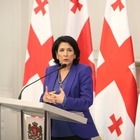 Президент Грузии утверждает, что Россия должна уйти из Южной Осетии и Абхазии