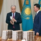 Токаеву представили 31 том документов о жертвах политрепрессий
