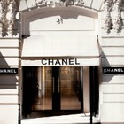 Chanel отказался от использования натурального меха и кожи
