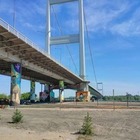 Под подвесным мостом Семея незаконно нарисовали муралы художницы Магиры Тлеубердиной