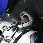 Впервые за 10 лет астронавты должны были лететь из США. Однако старт отменили
