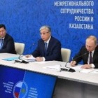 Токаев предложил разработать программу приграничного сотрудничества Казахстана и России