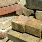 На кирпичном заводе в Туркестанской области мальчику оторвало кисть

