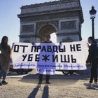 В Лондоне и Париже прошли акции в поддержку активистов, задержанных на марафоне в Алматы 21 апреля