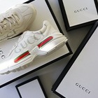 Gucci начали продажу цифровых кроссовок
