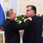 Владимир Путин наградил Эмомали Рахмона орденом «За заслуги перед Отечеством»