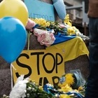 У памятника Шевченко в Алматы прошла акция в поддержку Украины