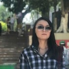 Активистка провела одиночный пикет у алматинского зоопарка
