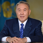 Назарбаев: «Здоровайтесь коленом или локтем»
