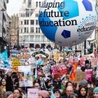 В Великобритании проходит крупнейшая забастовка за десятилетие