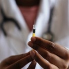В Казахстане вакцинировали около 1 % населения