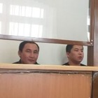 Двух казахов из Синьцзяна приговорили к году лишения свободы