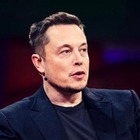 За три месяца Tesla потерпела убытки в 717,5 миллиона долларов

