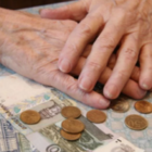 Казахстанцы смогут получать пенсии за стаж работы в других странах