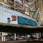 «Роскосмос» установил круглосуточную охрану возле «Бурана» после того, как его разрисовали граффити