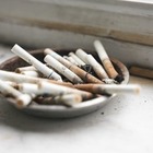 В Японии госслужащему выписали штраф и снизили зарплату за перекуры в рабочее время
