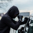 Задержан автовор, снявший зеркала с машины Дмитрия Баландина