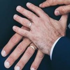 В Швейцарии проголосовали за однополые браки. Где еще они разрешены?