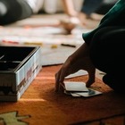 «Я не человек» — первая настолка, изображения которой нарисовала нейросеть