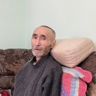 «Папа, я тревожусь за тебя»: Дочери Арона Атабек не дают видеться с отцом
