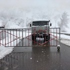 Возле Медеу и по дороге на Шымбулак выставили блокпосты