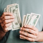 Акимат: Доходы алматинцев выросли на 2 % с 2015 года