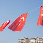 Два мощных землетрясения в Турции унесли жизни более тысячи человек