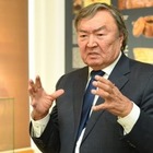 Олжас Сулейменов объявил о создании политической партии «Народный Конгресс Казахстана»