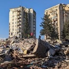 Турция начала расследование в отношении 600 человек за разрушенные здания