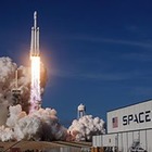 NASA впервые отправит на МКС астронавтов на космическом корабле SpaceX