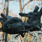 Скульптуры перед музеем имени Кастеева убирают с территории
