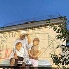 В Алматы закрасили знаменитый мурал «Ожидание»