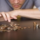 Казахстанцы стали чаще тратить пенсионные излишки на лечение
