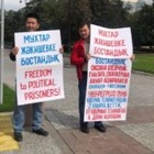 В Алматы проходит акция в поддержку Джакишева