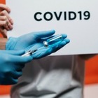 Разработанная Китаем вакцина от COVID-19 выйдет на рынок в декабре 