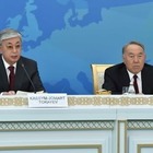 Токаев предложил исключить нормы о статусе Елбасы из Конституции — Минюст