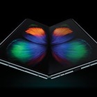 27 декабря пройдут продажи смартфона Galaxy Fold с гибким экраном