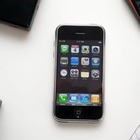 Первый iPhone в запечатанной упаковке продали за 35 тысяч долларов