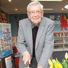 Умер старейший в мире мужчина
