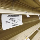 Covidiot: Придумано слово для людей, скупающих все продукты и не соблюдающих карантин