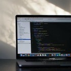 Основатель Twitter: Программисты могут потерять работу 

