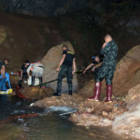 В пещеру с детьми в Таиланде по ошибке закачали воду