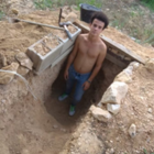 Подросток из-за ссоры с родителями выкопал яму, которая стала его логовом 