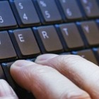 В институте языкознания показали казахскую клавиатуру с латинскими буквами